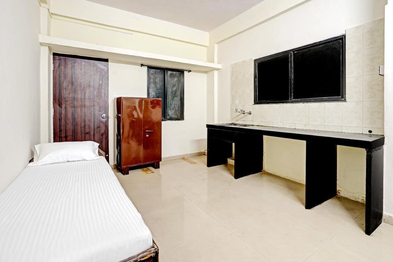 oyo home 78367 Amba executive Mundhva Exterior foto