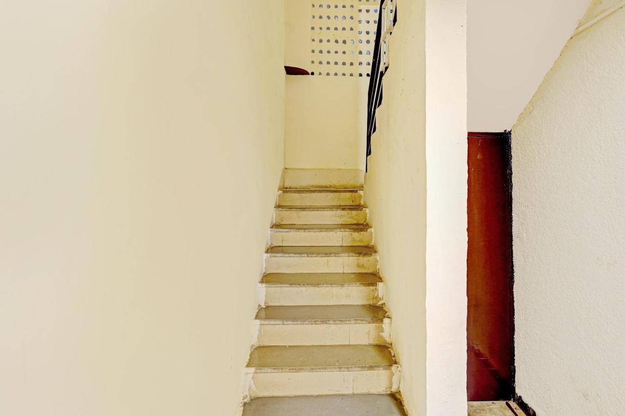 oyo home 78367 Amba executive Mundhva Exterior foto
