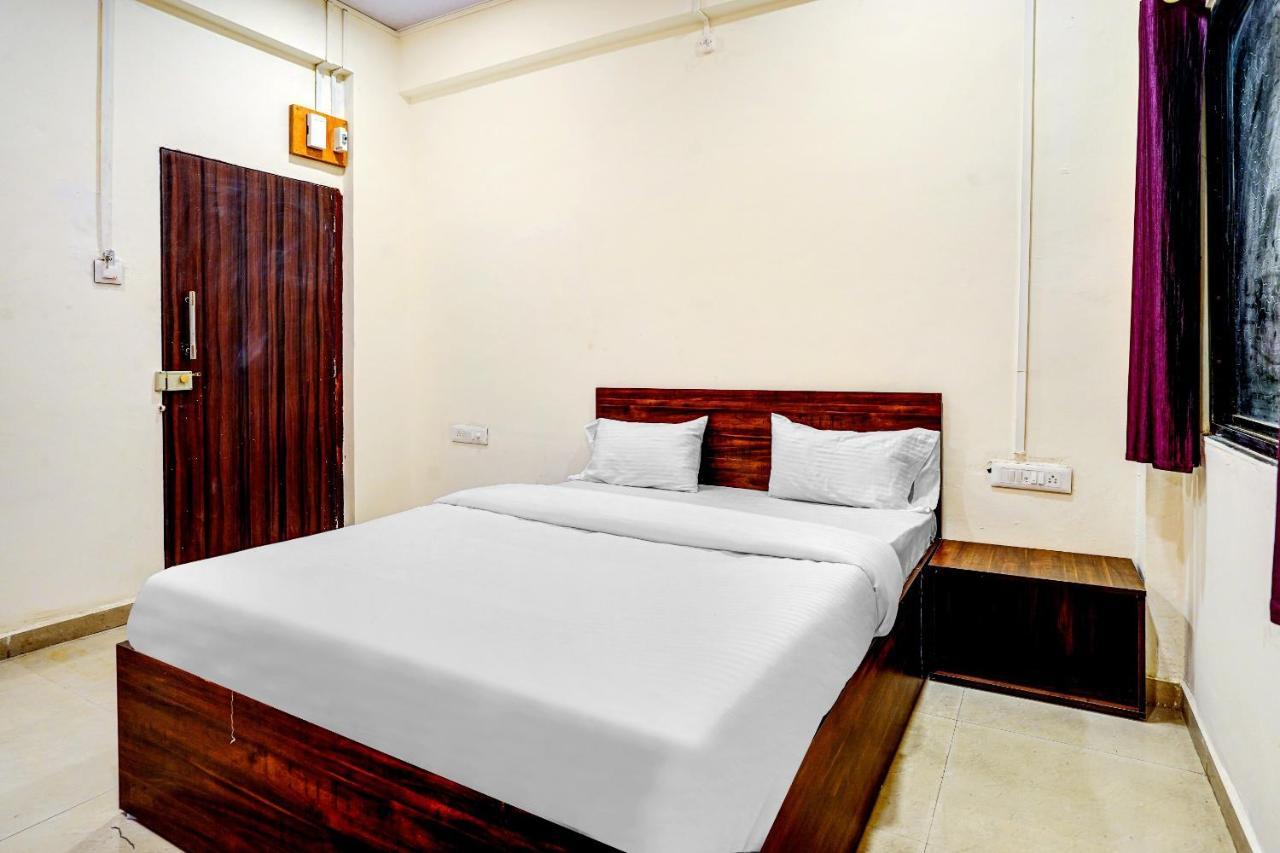 oyo home 78367 Amba executive Mundhva Exterior foto