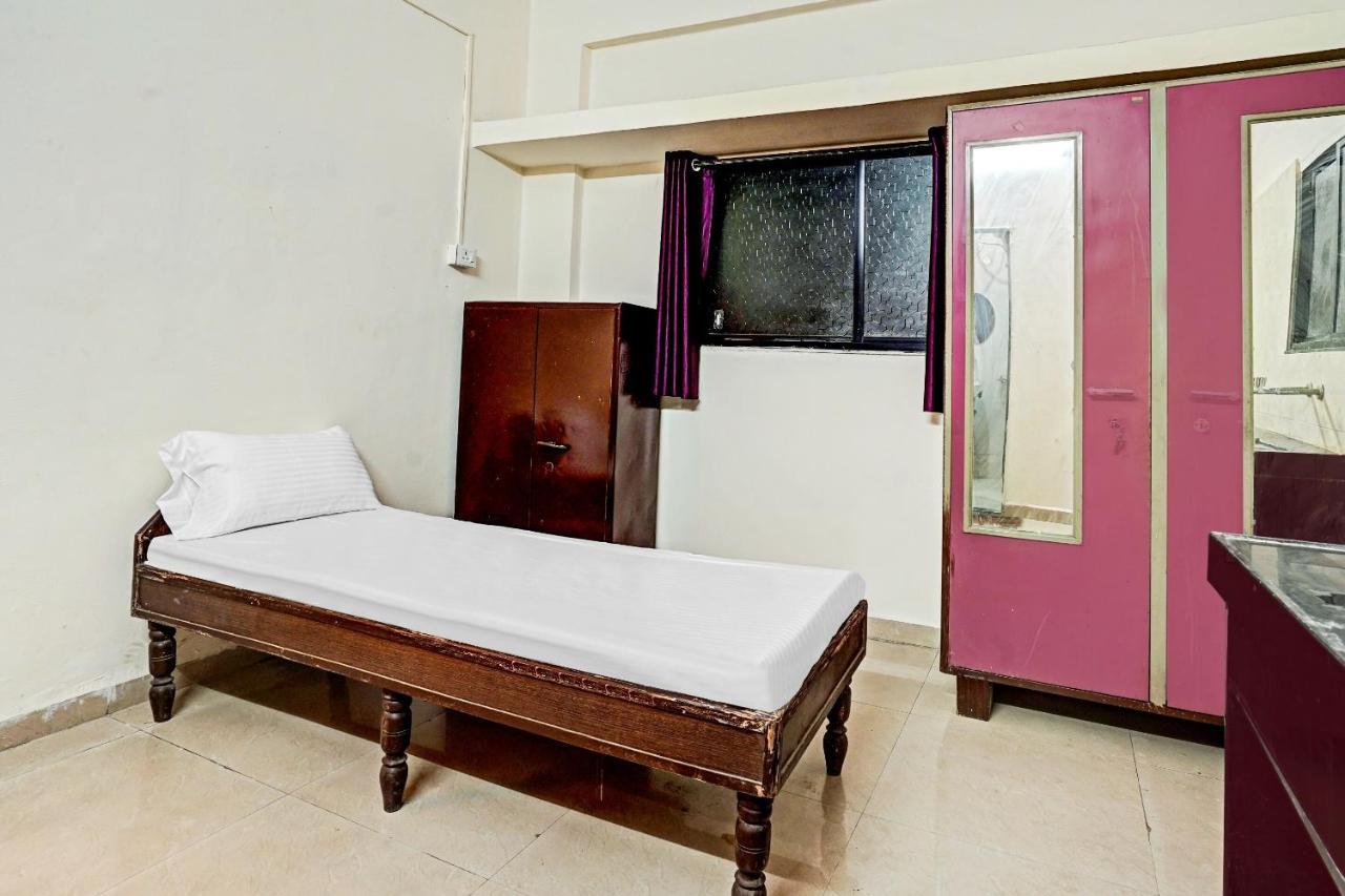 oyo home 78367 Amba executive Mundhva Exterior foto