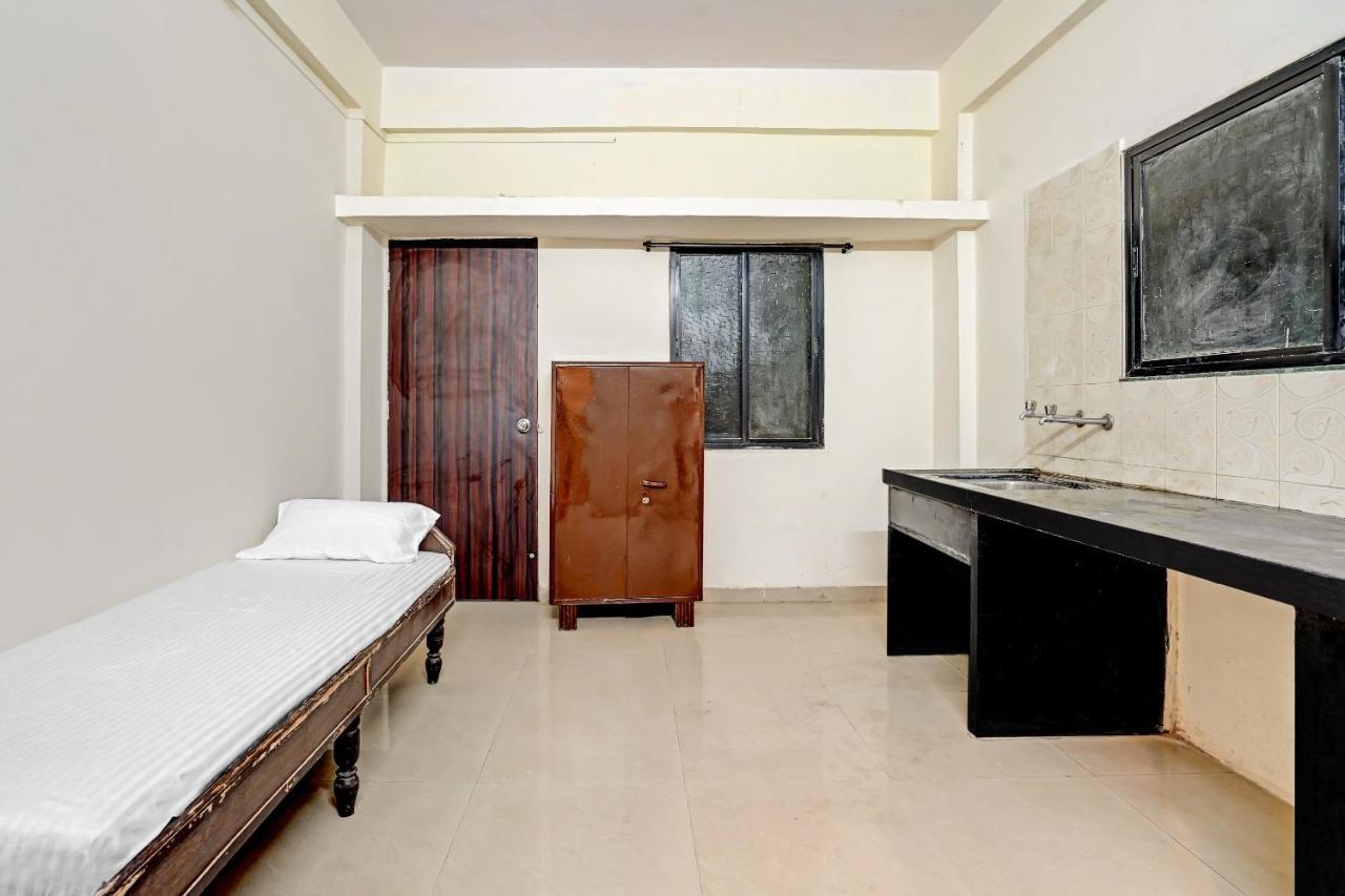 oyo home 78367 Amba executive Mundhva Exterior foto