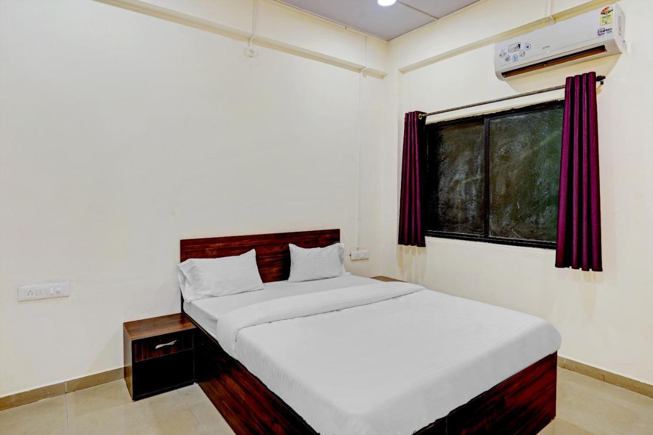 oyo home 78367 Amba executive Mundhva Exterior foto