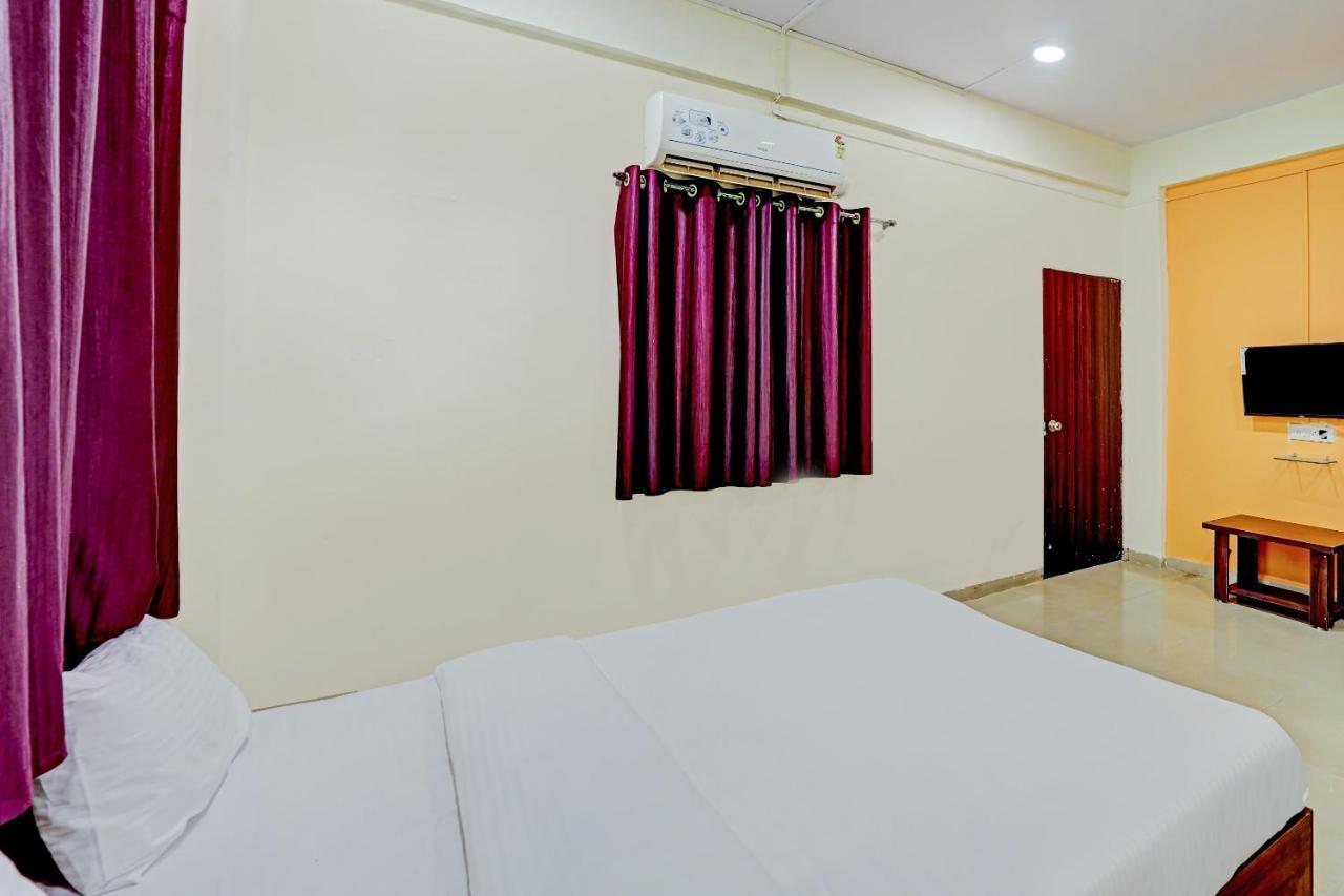 oyo home 78367 Amba executive Mundhva Exterior foto